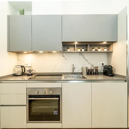 Apartament Modern Loft In The Heart Of The Historic Center Of With Wifi Como